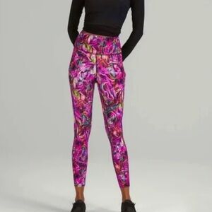 Vibrant Pink Patterned Women's Leggings